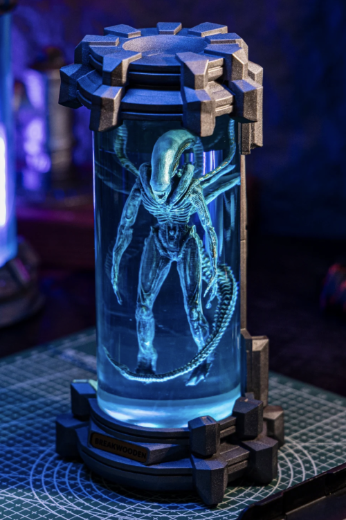 Custom Alien Creature Resin Lamp Wood