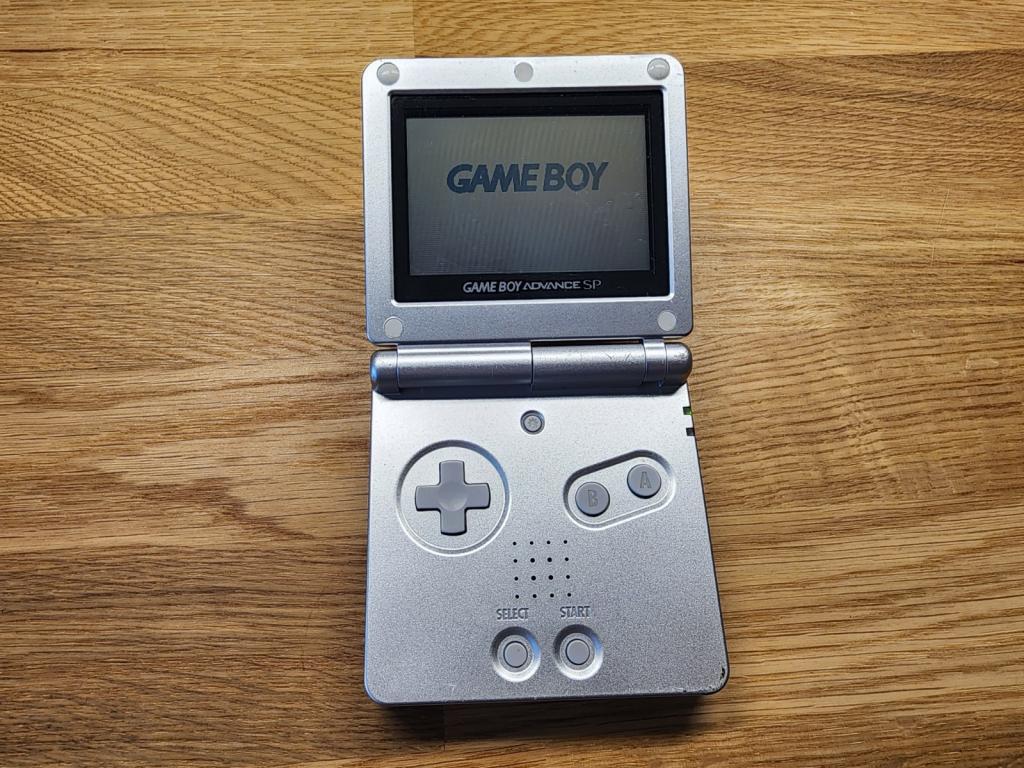 Nintendo GameBoy Advance SP Silver AGS-001, Tested & Working Great! – photo 2 of 3