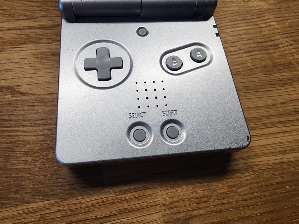 Nintendo GameBoy Advance SP Silver AGS-001, Tested & Working Great! – photo 3 of 3