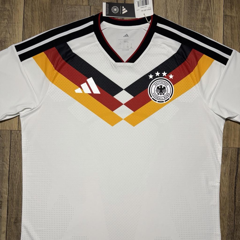 NWT Germany Adidas 2026 World Cup Authentic On Field Home Jersey Men’s L $150 – photo 2 of 3