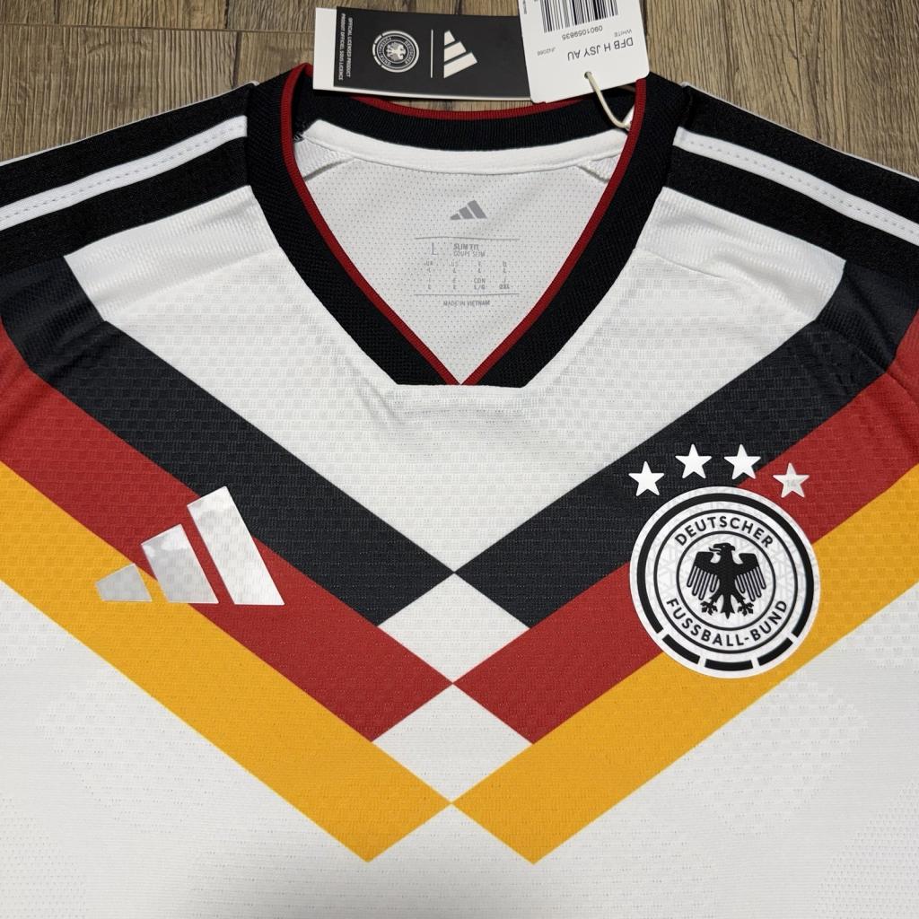 NWT Germany Adidas 2026 World Cup Authentic On Field Home Jersey Men’s L $150 – photo 3 of 3