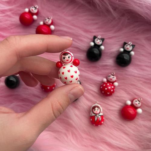 European And American-style Little Doll Pendantfestive Cute And Versatile