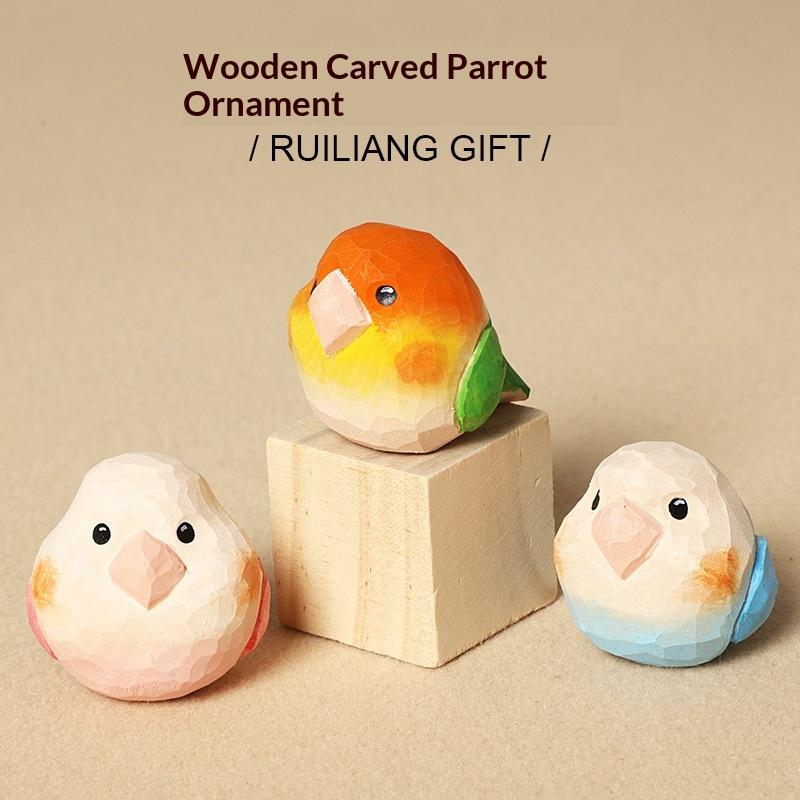 Hand-carved Solid Wood Tabletop Decoration