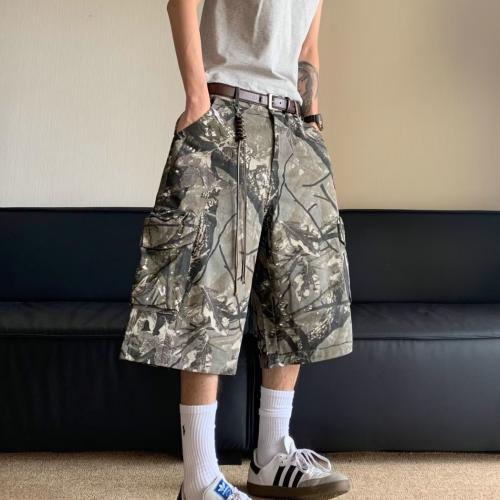 Retro Distressed Branch-Texture Camouflage Shorts For Men