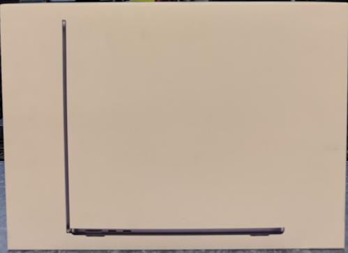 Apple Macbook Air 13" M5 16GB 512GB 8-Core GPU Midnight MDHA4LL/A 2026 Model