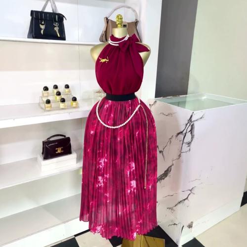 Fashionable Lace-up Halterneck Sleeveless Top And Pleated Midi Skirt Set