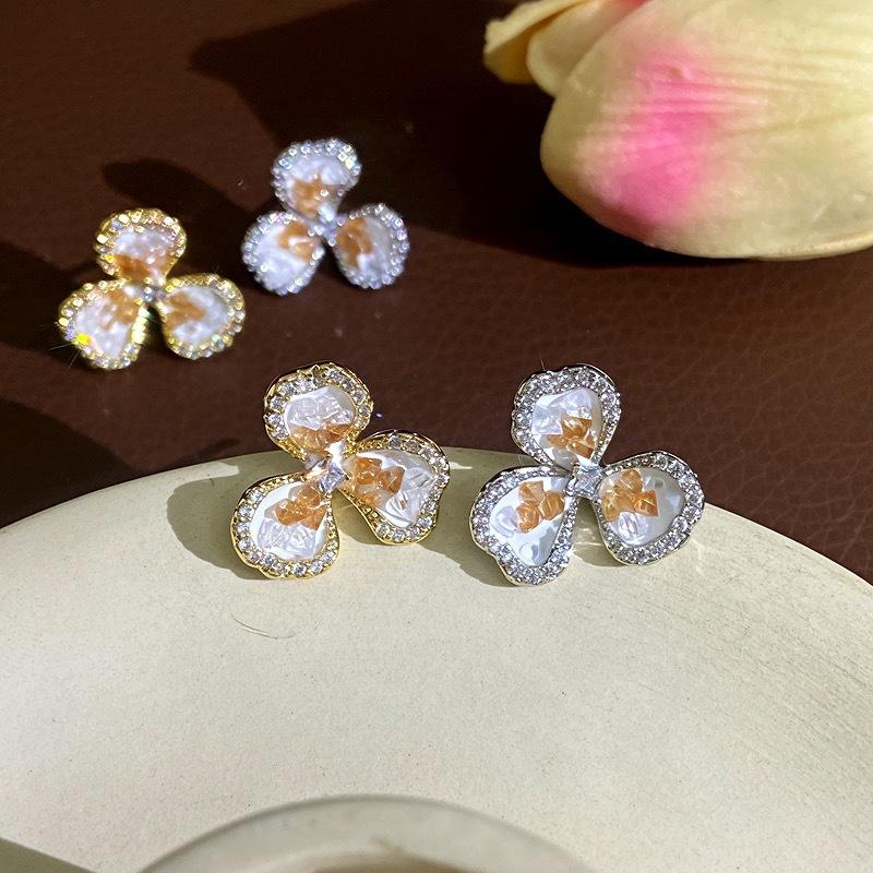 Korean Style Sweet Zircon Three Leaf Flower Stud Earrings Women Ear Jewelry For Daily Dating Offi…