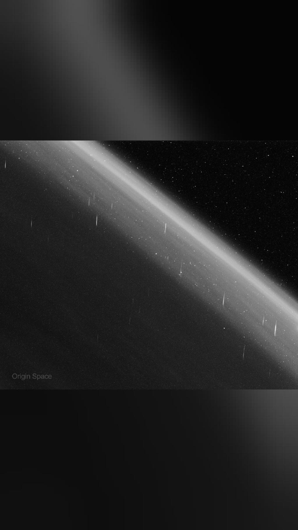 look up tonight Tau Herculids from Space On May 31 tens of parallel…