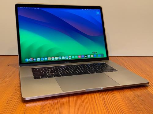 ULTIMATE!! Apple MacBook Pro Retina 15" Laptop i7 TouchBar • 500 GB SSD • MORE!!