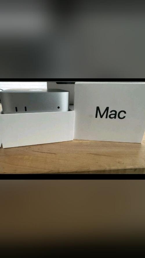 見つけた 👀 Mac Mini M4 16Gb 256GB - Open box, but never used.