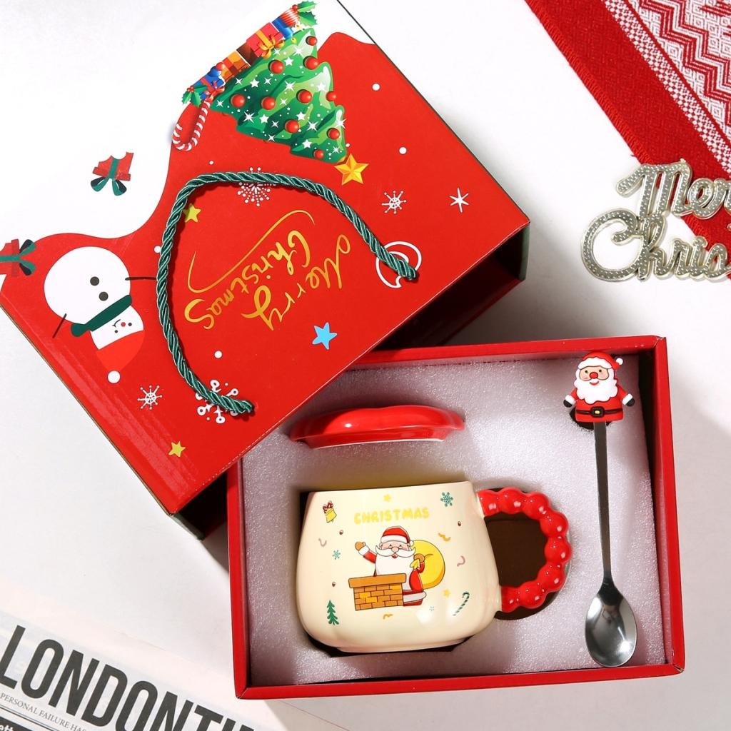 Mug Gift Set With Lid And Spoon