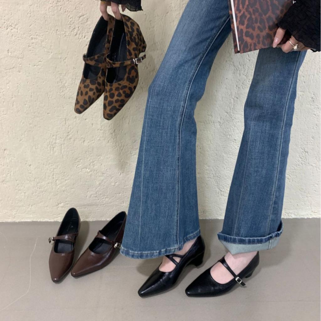 Women's Shallow-toe Single-strap Pumps