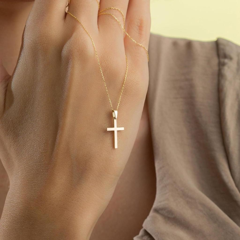 Simple And Stylish Stainless Steel Cross Clavicle Chain