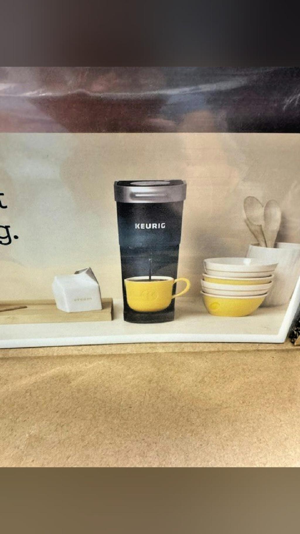 TikTok made me look Keurig K-Mini Plus Single Serve K-Cup Pod Coffee…