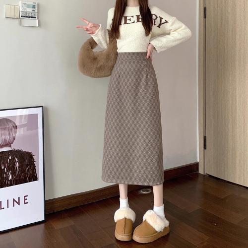 New Straight-leg Retro Midi Plaid Skirt