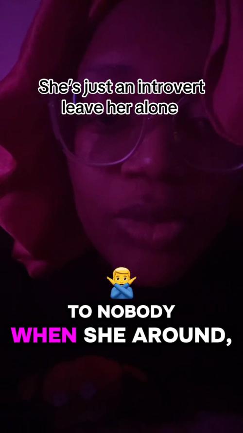 This is for the Black introverted girlies☝🏾☮️✨