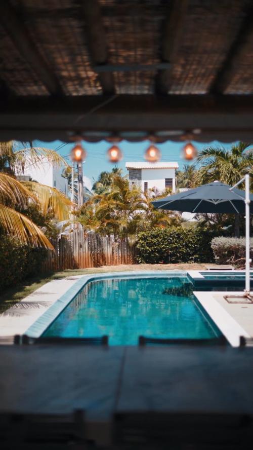 mansion pool